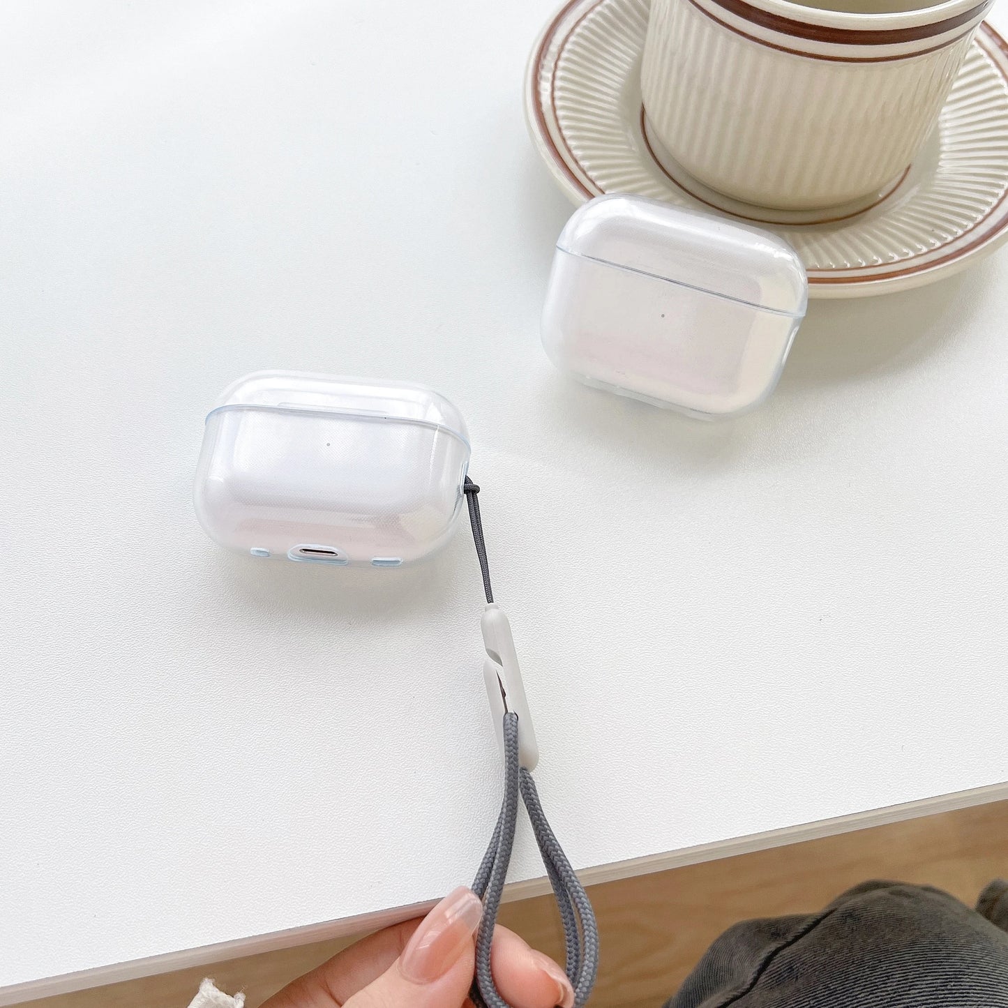 Clear Soft TPU Earphone Case for Airpods 4 3 2 1 Pro Pro2 Pro 3 Shockproof with Lanyard Strap for Airpods 4 Charging Case Cover